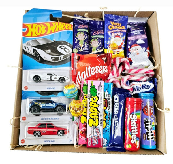 Hot Wheels  Christmas Treat Hamper